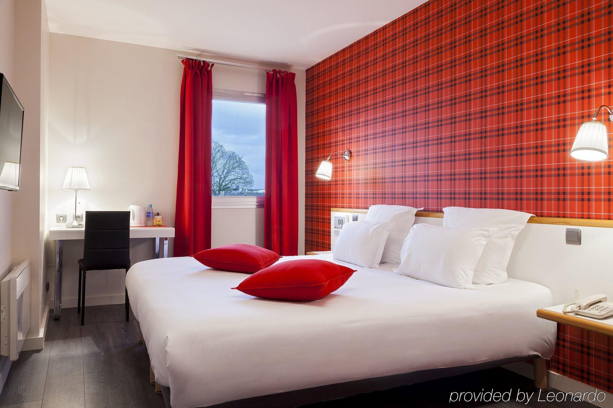Comfort Hotel Rosporden Concarneau Екстер'єр фото