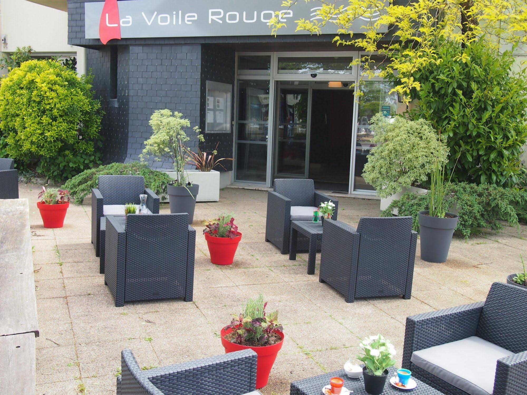 Comfort Hotel Rosporden Concarneau Екстер'єр фото