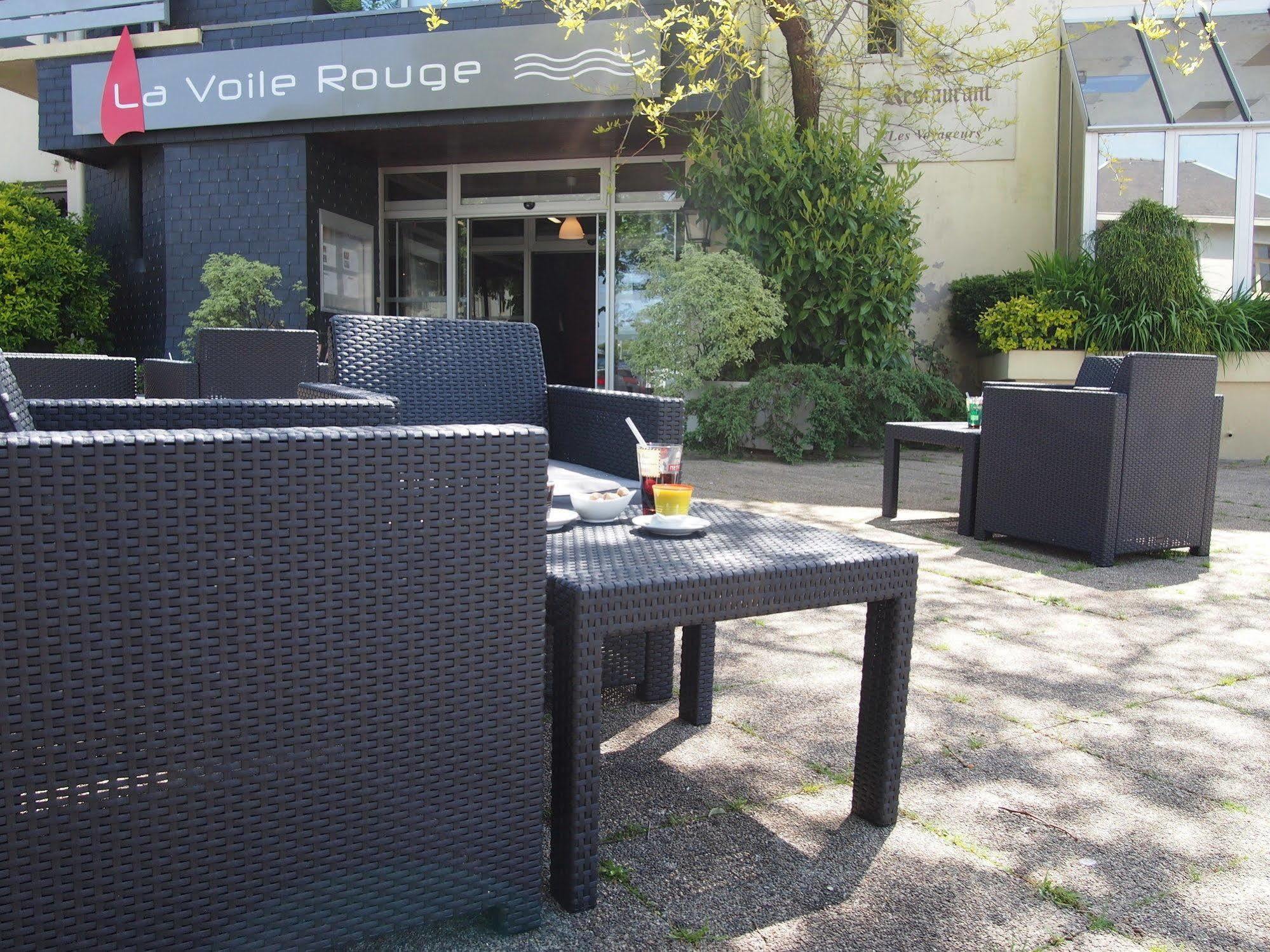 Comfort Hotel Rosporden Concarneau Екстер'єр фото