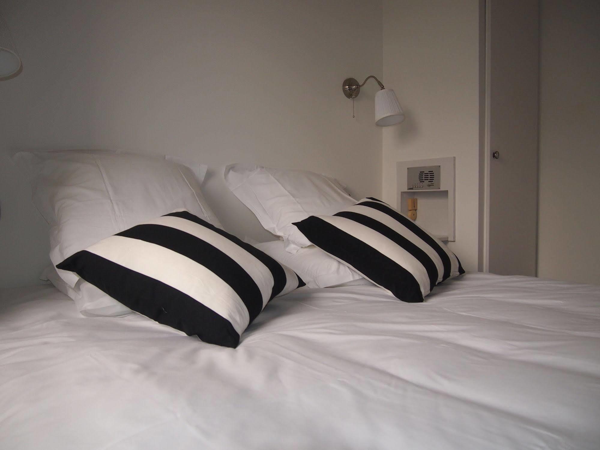 Comfort Hotel Rosporden Concarneau Екстер'єр фото